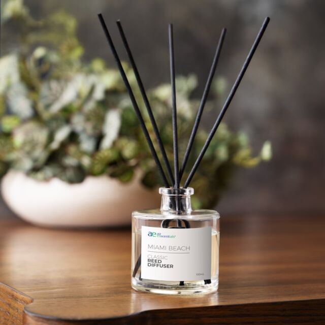 💖 Our Mother's Day Sale Continues

If mom loves to scent small spaces, a Classic Reed Diffuser will be a sweet addition to her scent collection this Mother’s Day. 

If she’s looking to scent a bigger space, gift her The Diamond Gift Set, which includes The Diamond plug-in diffuser and any two fragrances. 

Shop and save 25% online until April 28th. No code required.