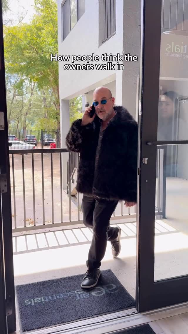 Expectation vs. Reality 🥴

#fyp #ceocomedy #bosscomedy #behindthescenes #bosslife #miami